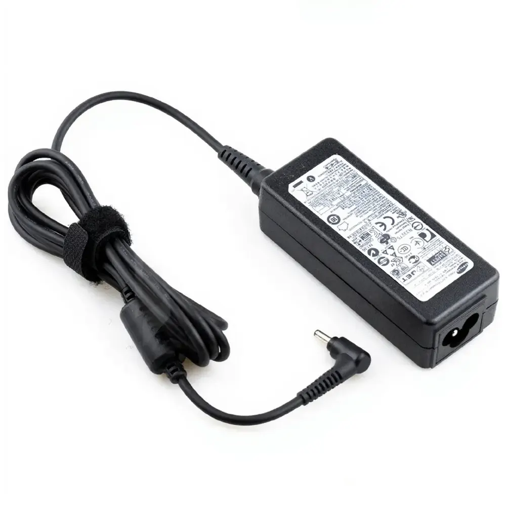 Original Charger Samsung 19V~2.1A 40W (3.0*1.1)
